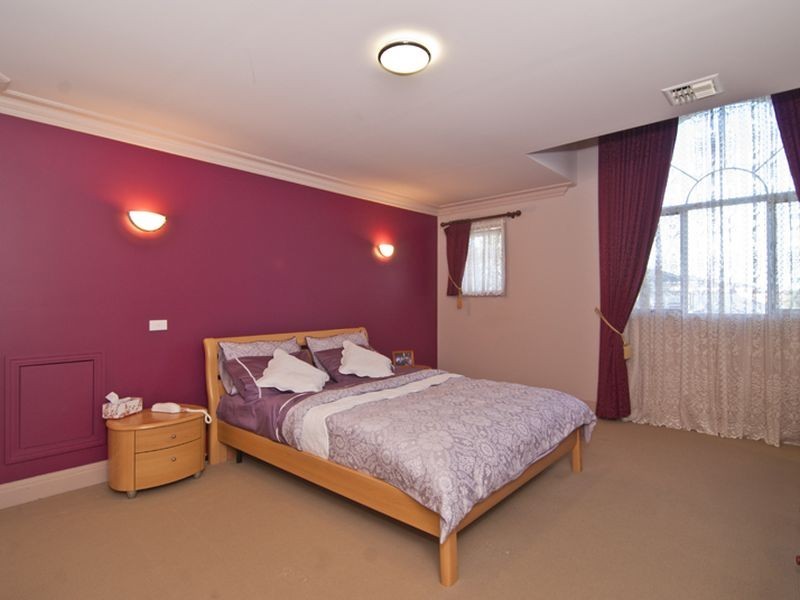 4 Stanford Avenue, Keysborough VIC 3173