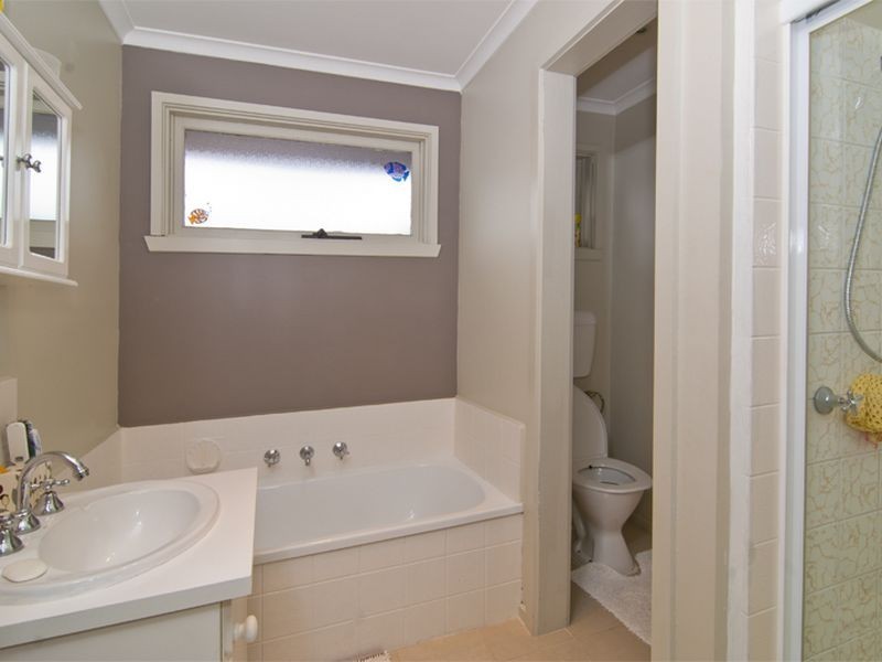 3/25-27 Henderson Road, Keysborough VIC 3173