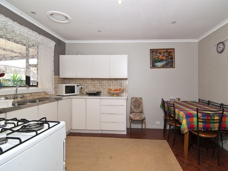 3/25-27 Henderson Road, Keysborough VIC 3173
