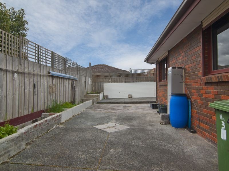 3/25-27 Henderson Road, Keysborough VIC 3173