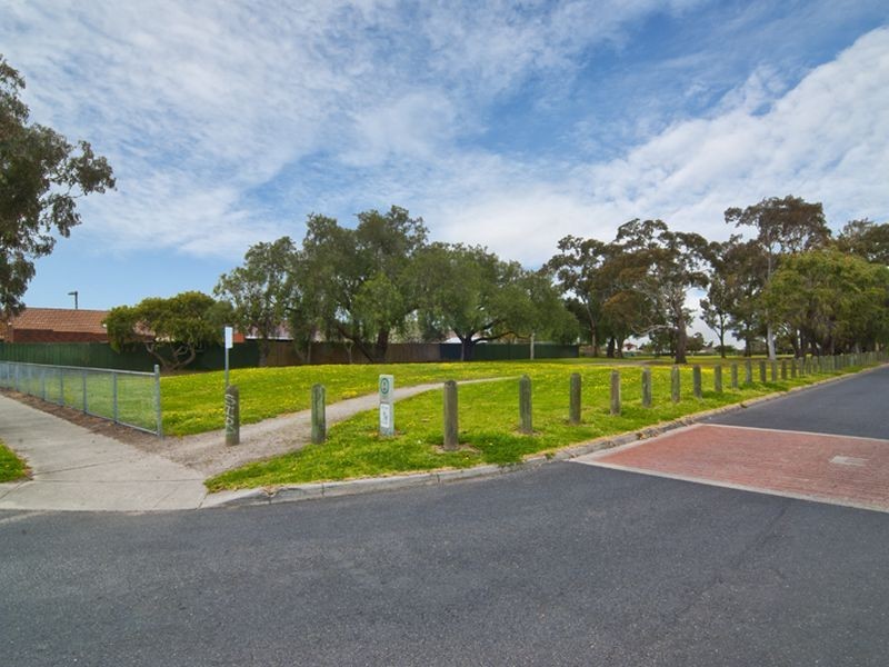 3/25-27 Henderson Road, Keysborough VIC 3173