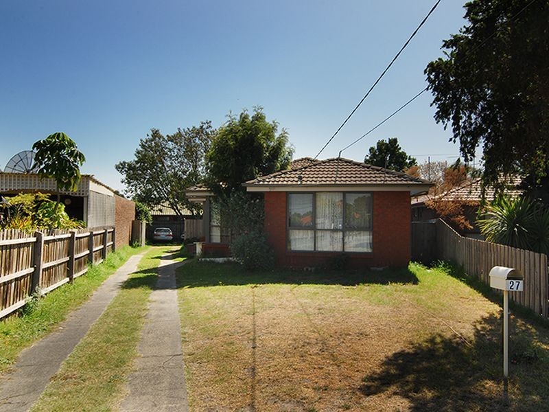 27 Verbena Crescent, Noble Park VIC 3174