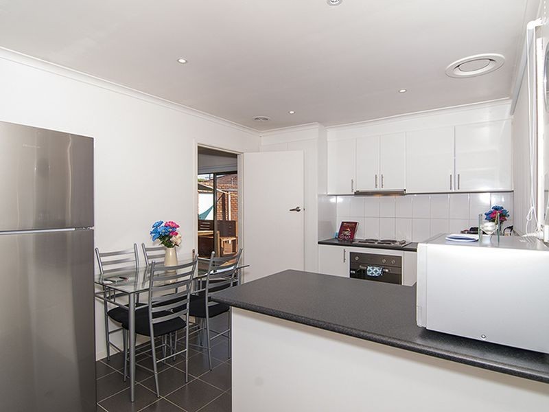 3/23 Henderson Road, Keysborough VIC 3173