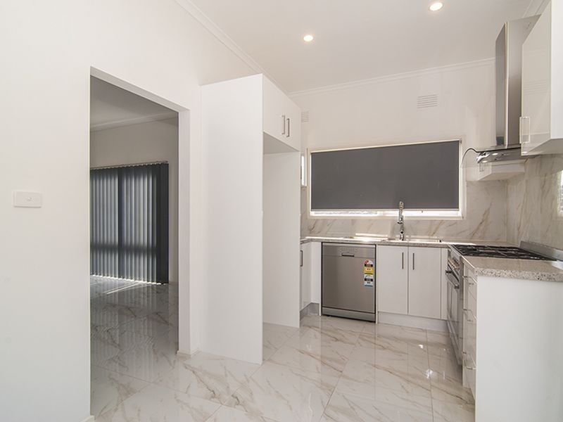 1/154 Athol Road, Springvale South VIC 3172