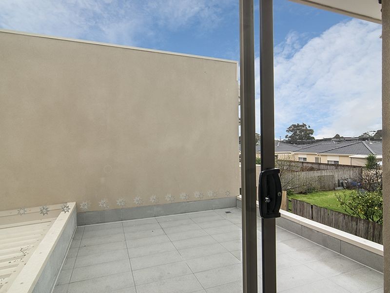 3/21 Wall Street, Noble Park VIC 3174