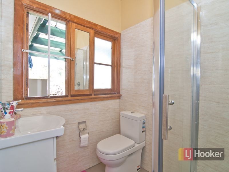 12 Mons Parade, Noble Park VIC 3174