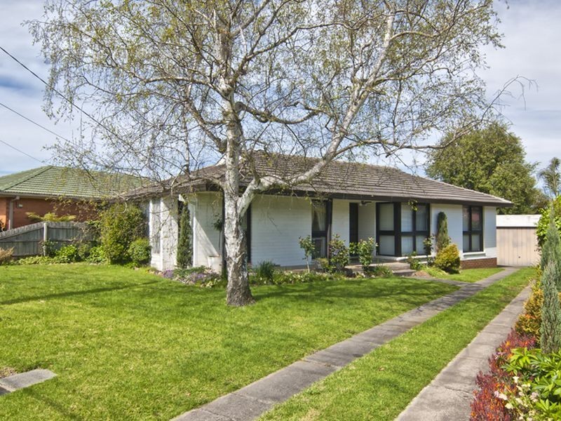 4 Murray Road, Dandenong North VIC 3175