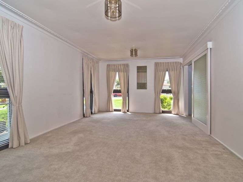 4 Murray Road, Dandenong North VIC 3175