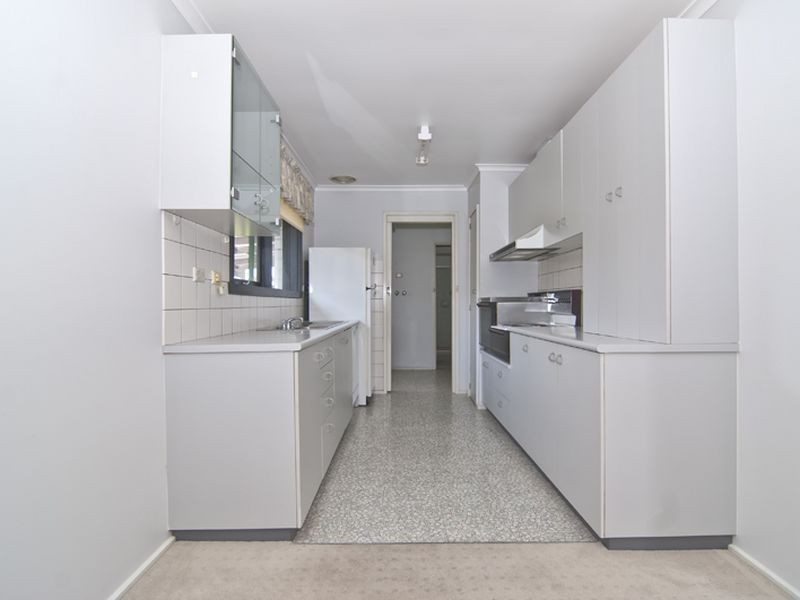 4 Murray Road, Dandenong North VIC 3175