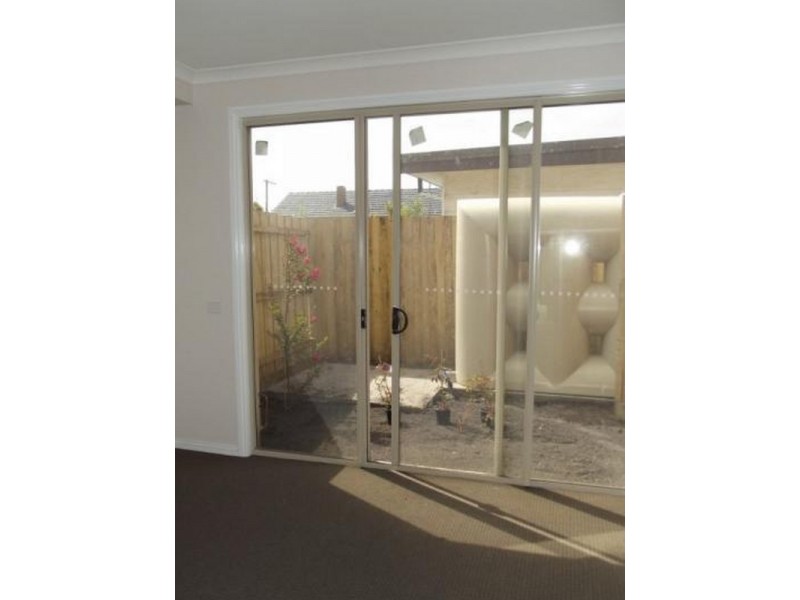 4/36 Stuart Street, Noble Park VIC 3174