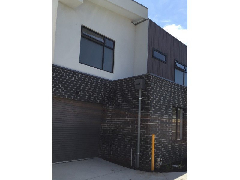 2/19 Briggs Crescent, Noble Park VIC 3174