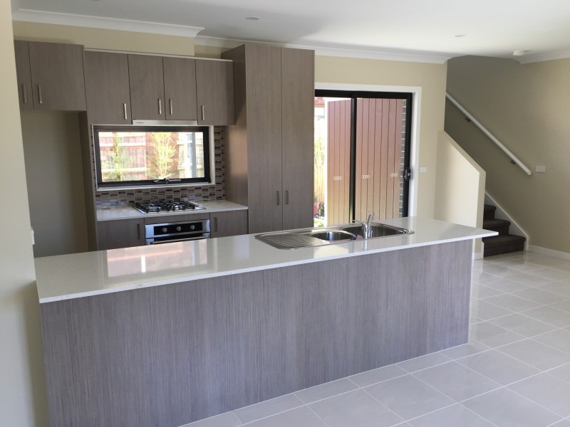 2/19 Briggs Crescent, Noble Park VIC 3174