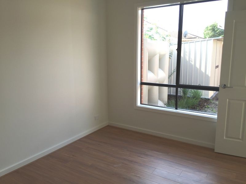 4/27 Arena Square, Noble Park VIC 3174