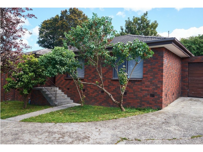 2/11 Larbert Road, Noble Park VIC 3174