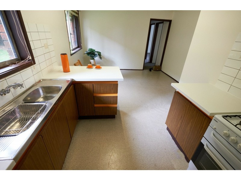 2/11 Larbert Road, Noble Park VIC 3174