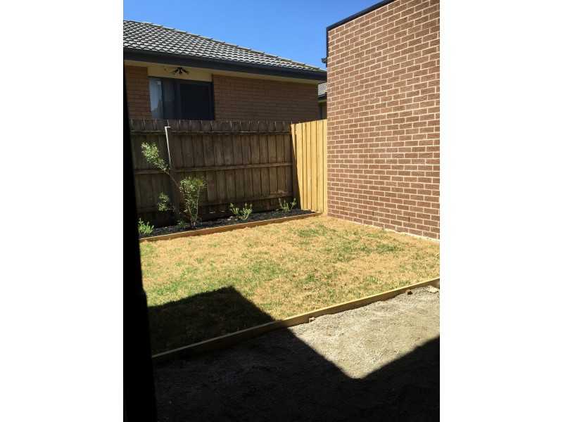 2/23 Larbert Road, Noble Park VIC 3174