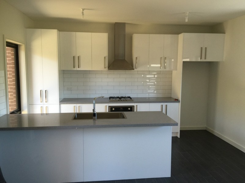 2/23 Larbert Road, Noble Park VIC 3174