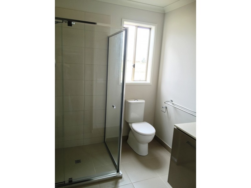 27 Curved Trunk Road, Officer VIC 3809