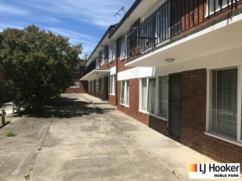 3/32 Kelvinside Road, Noble Park VIC 3174