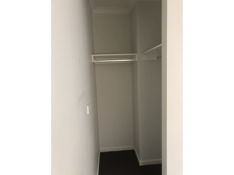 4 Curved Trunk Road, Officer VIC 3809