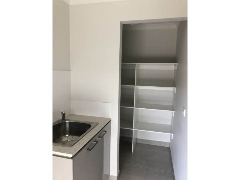 4 Curved Trunk Road, Officer VIC 3809