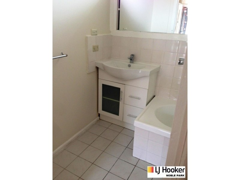 5/54 Royal Avenue, Springvale VIC 3171