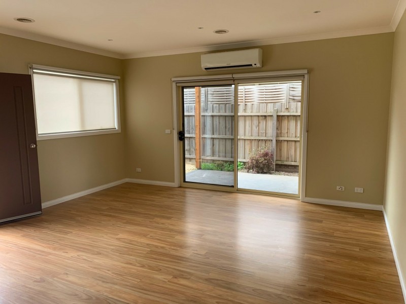 Unit 2/6 Culliver Avenue, Eumemmerring VIC 3177
