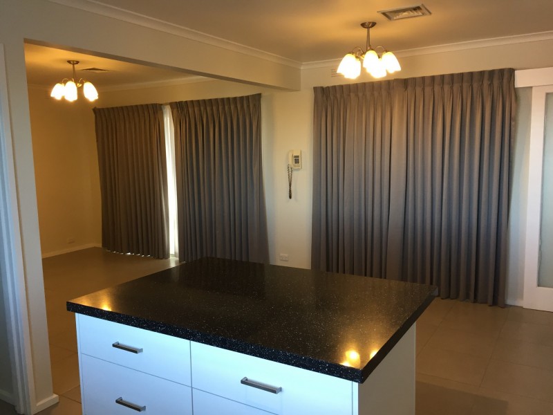 20 Cochrane Ave, Keysborough VIC 3173