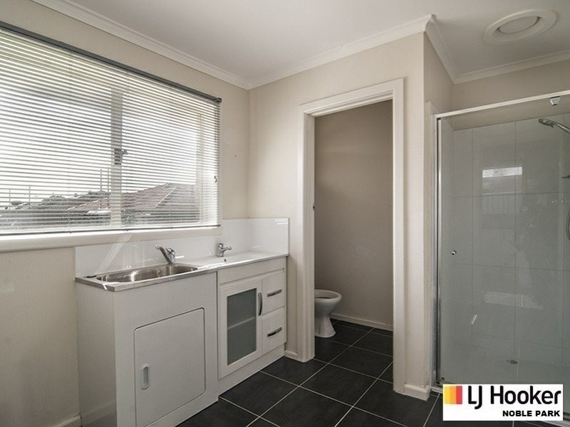 1/1 McFees Road, Dandenong North VIC 3175