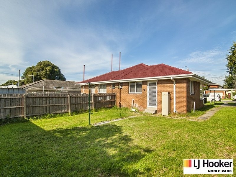 1/1 McFees Road, Dandenong North VIC 3175