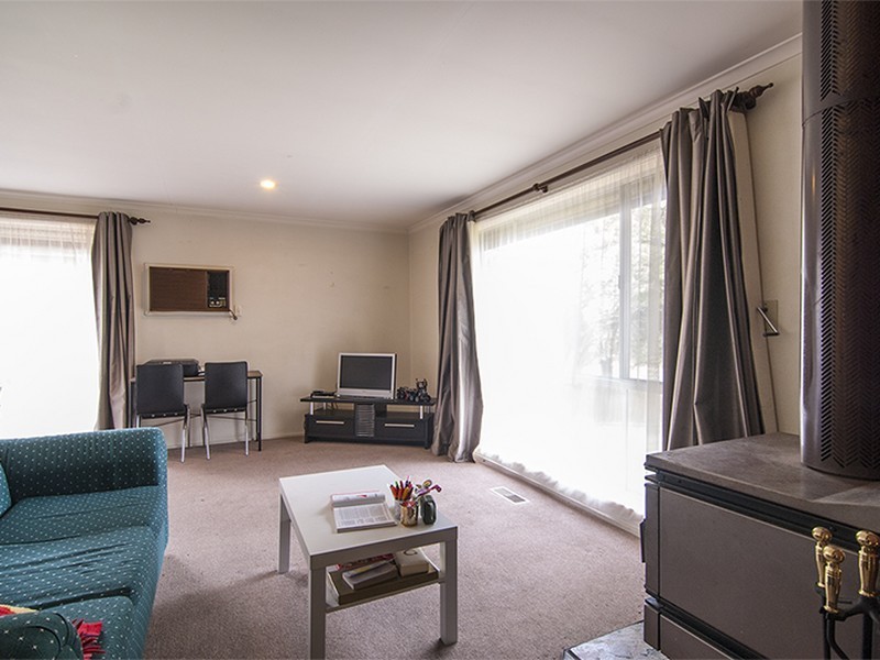 30 Saxonwood Drive, Narre Warren VIC 3805