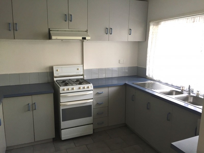 4 Moran Street, Narre Warren VIC 3805