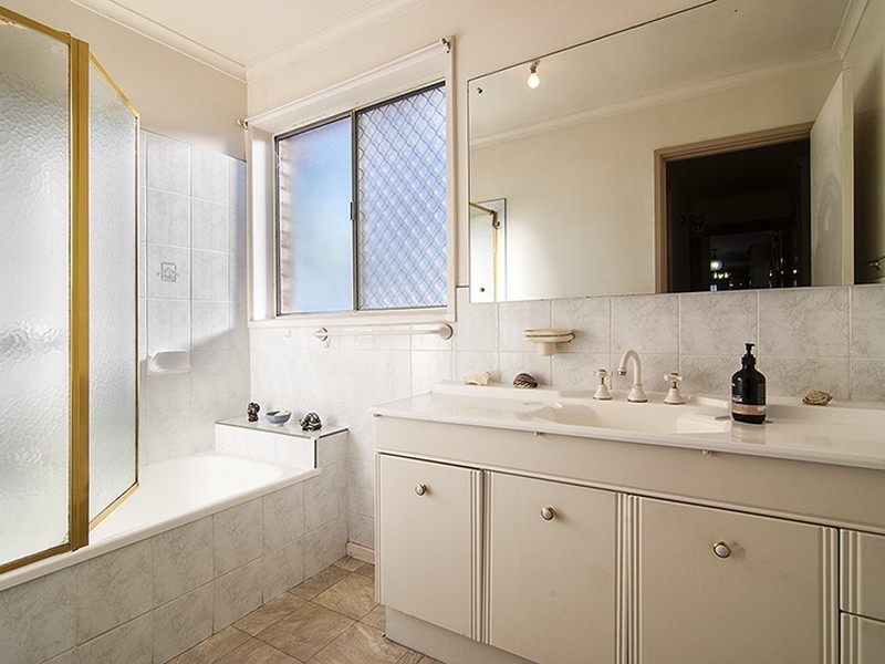 17 Turramurra Drive, Keysborough VIC 3173