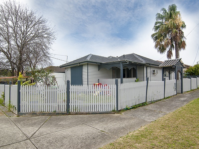 11 Barbara Avenue, Dandenong North VIC 3175