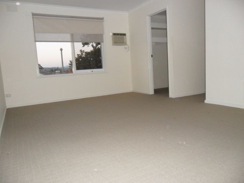 5/10 Day Street, Dandenong VIC 3175
