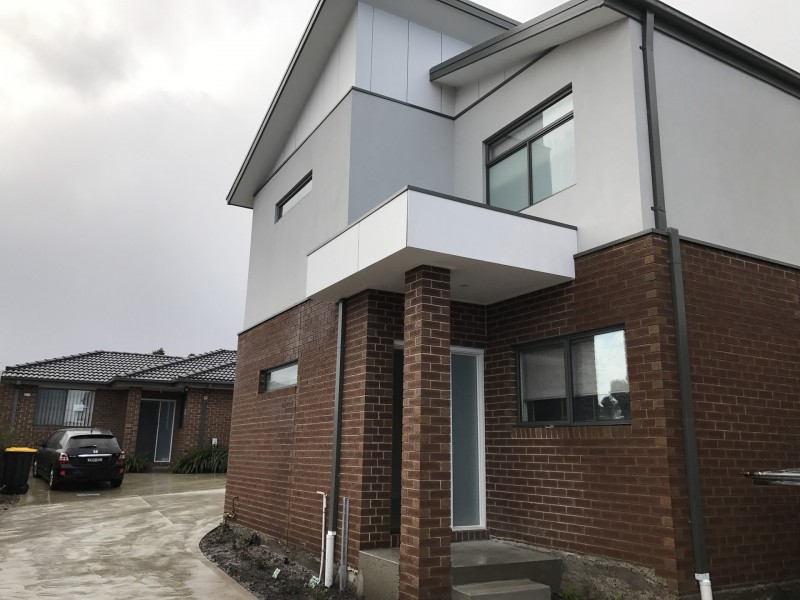 2/7 Stella Avenue, Noble Park VIC 3174