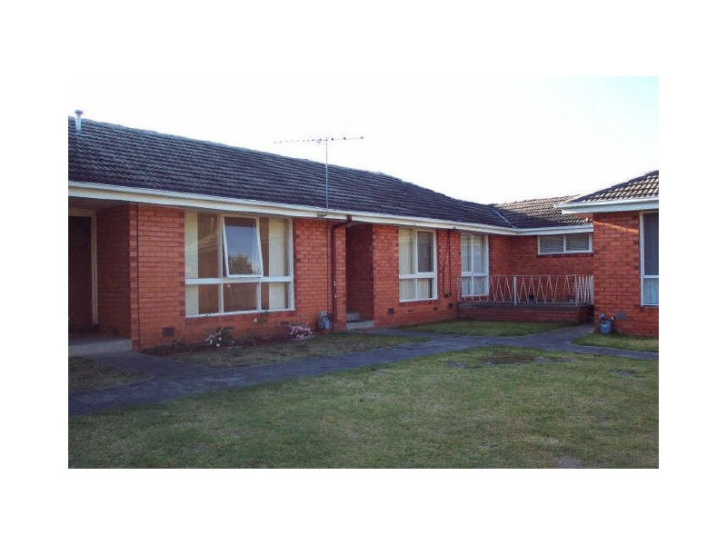 2/4 Trainor Court, Noble Park VIC 3174