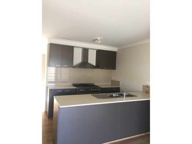 5 Double Delight Drive, Beaconsfield VIC 3807