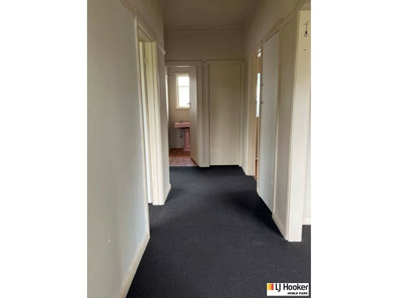 1/114 Kelvinside Road, Noble Park VIC 3174