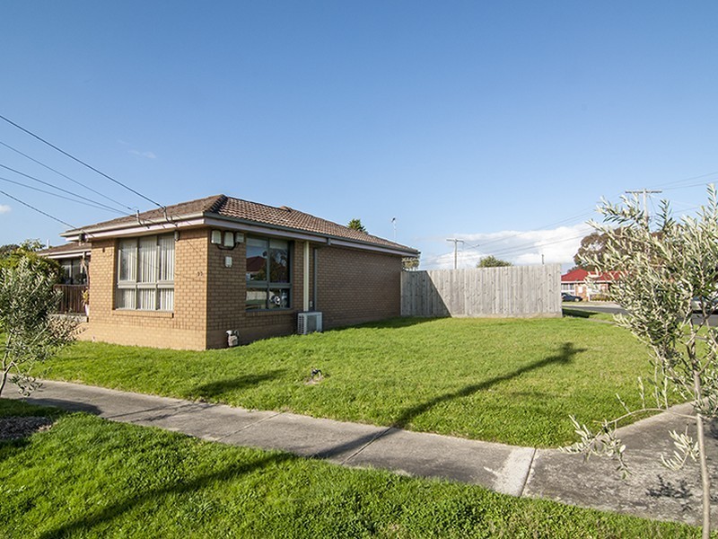 23 Verbena Crescent, Noble Park VIC 3174