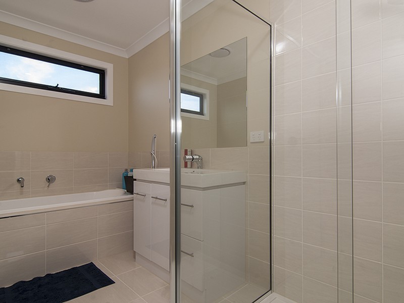 2/19 Briggs Crescent, Noble Park VIC 3174