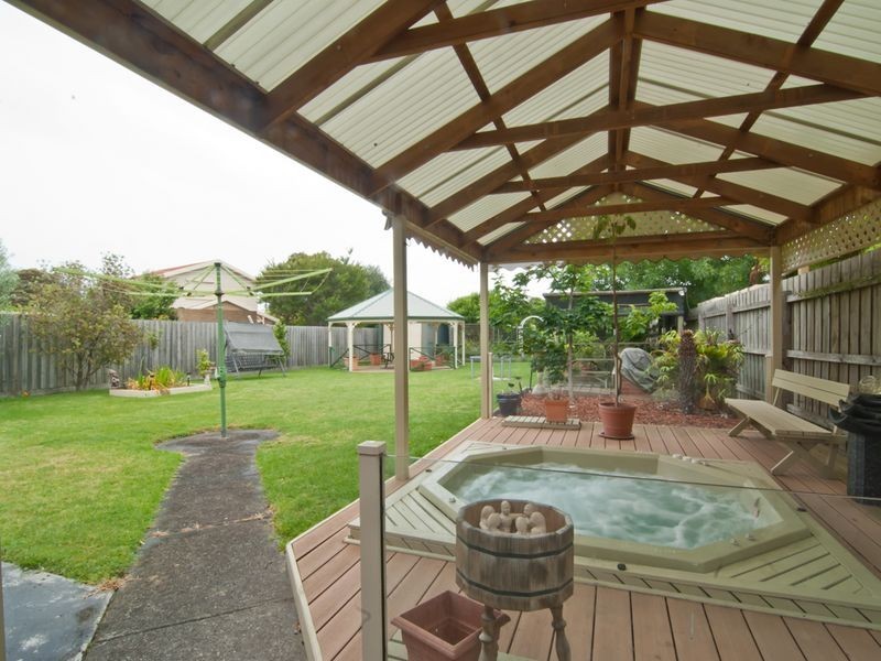 86 Darren Road, Keysborough VIC 3173