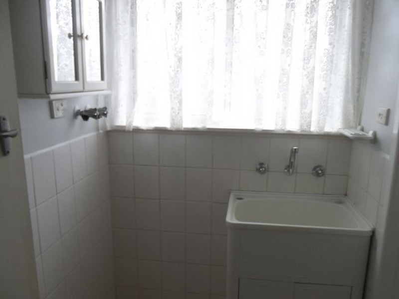 13/4A Colonsay Road, Springvale VIC 3171