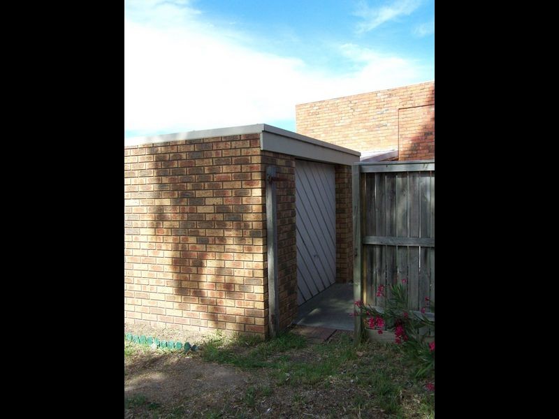 2/1 Flinders Street, Noble Park VIC 3174