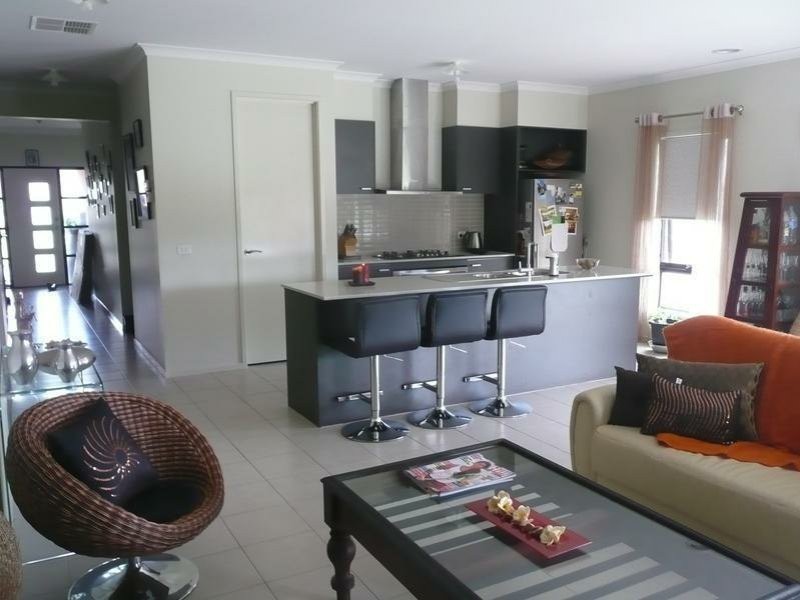 36 William Thwaites Boulevard, Cranbourne VIC 3977