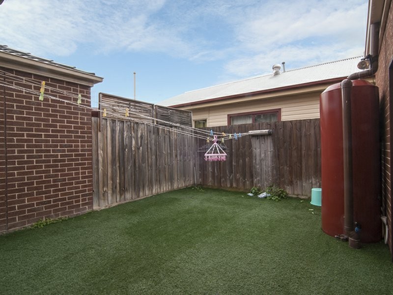 1/6 Henry Street, Noble Park VIC 3174
