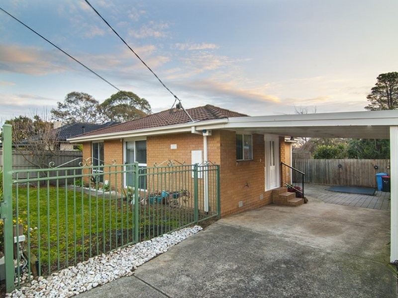 1B Ronald Avenue, Noble Park VIC 3174