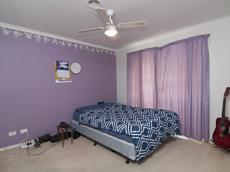 34 Trafalgar Way, Cranbourne East VIC 3977