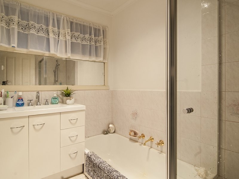 19 Gwent Street, Springvale South VIC 3172