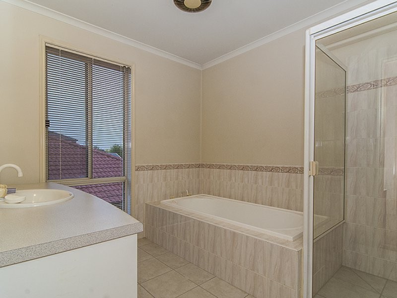 5 Brookville Court, Narre Warren South VIC 3805